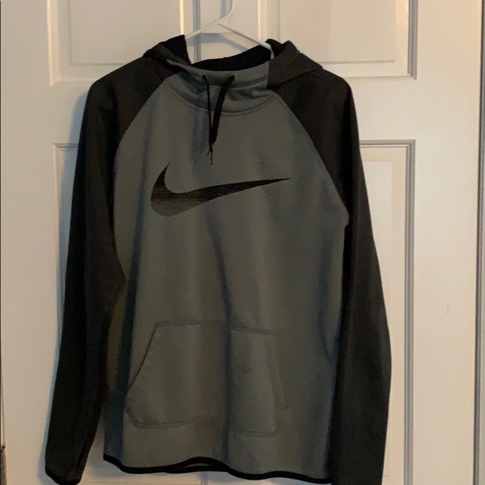 Nike hooded sweatshirt